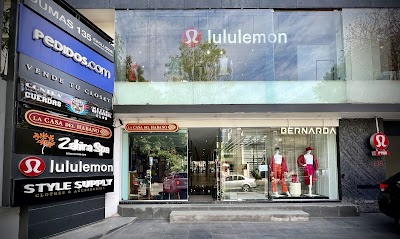 DUMAS 135 shopping center